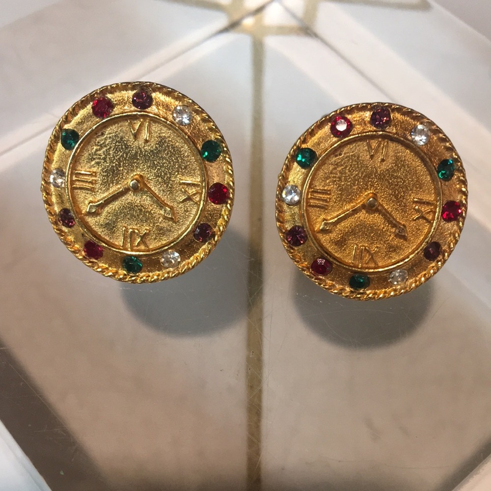 VTG: ⏱ Clock Gold-Tone Clip Earrings